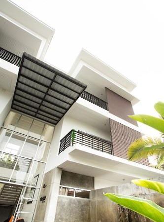 Studio 365 Serviced Apartments Chiang Mai Extérieur photo