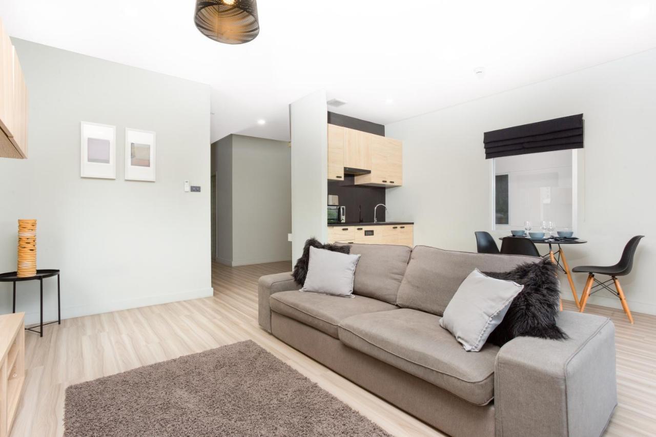 Studio 365 Serviced Apartments Chiang Mai Extérieur photo