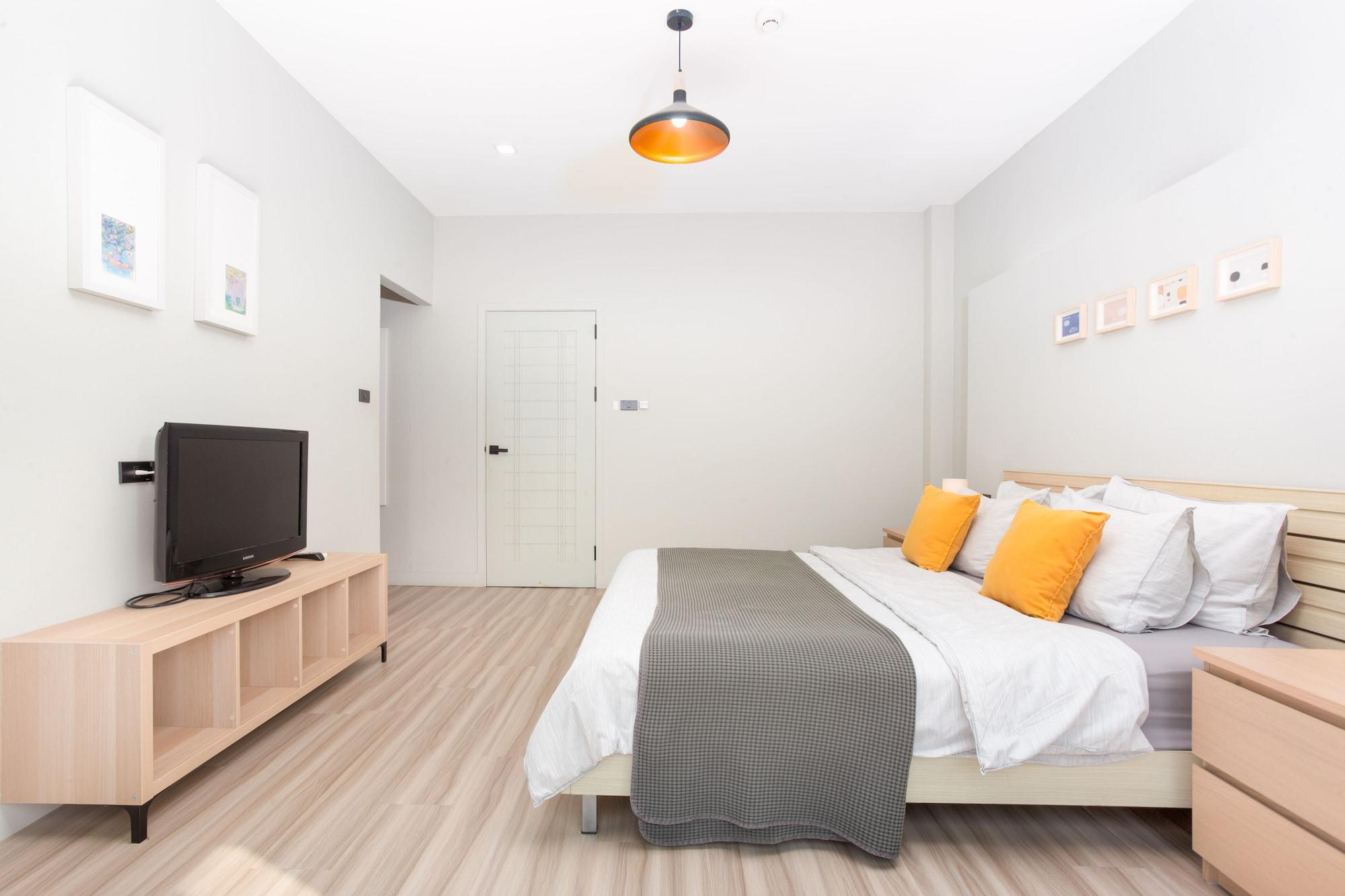 Studio 365 Serviced Apartments Chiang Mai Extérieur photo