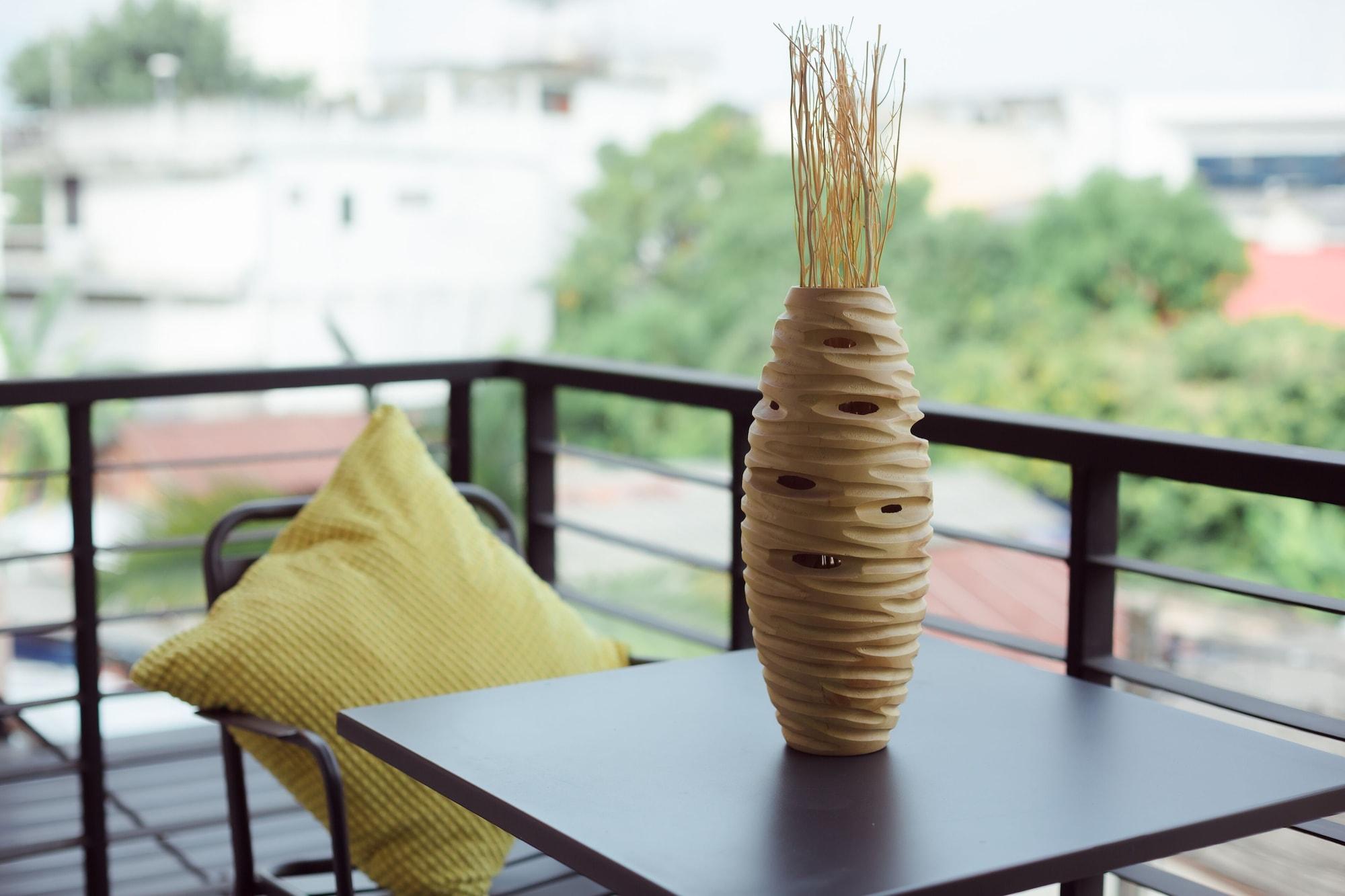 Studio 365 Serviced Apartments Chiang Mai Extérieur photo
