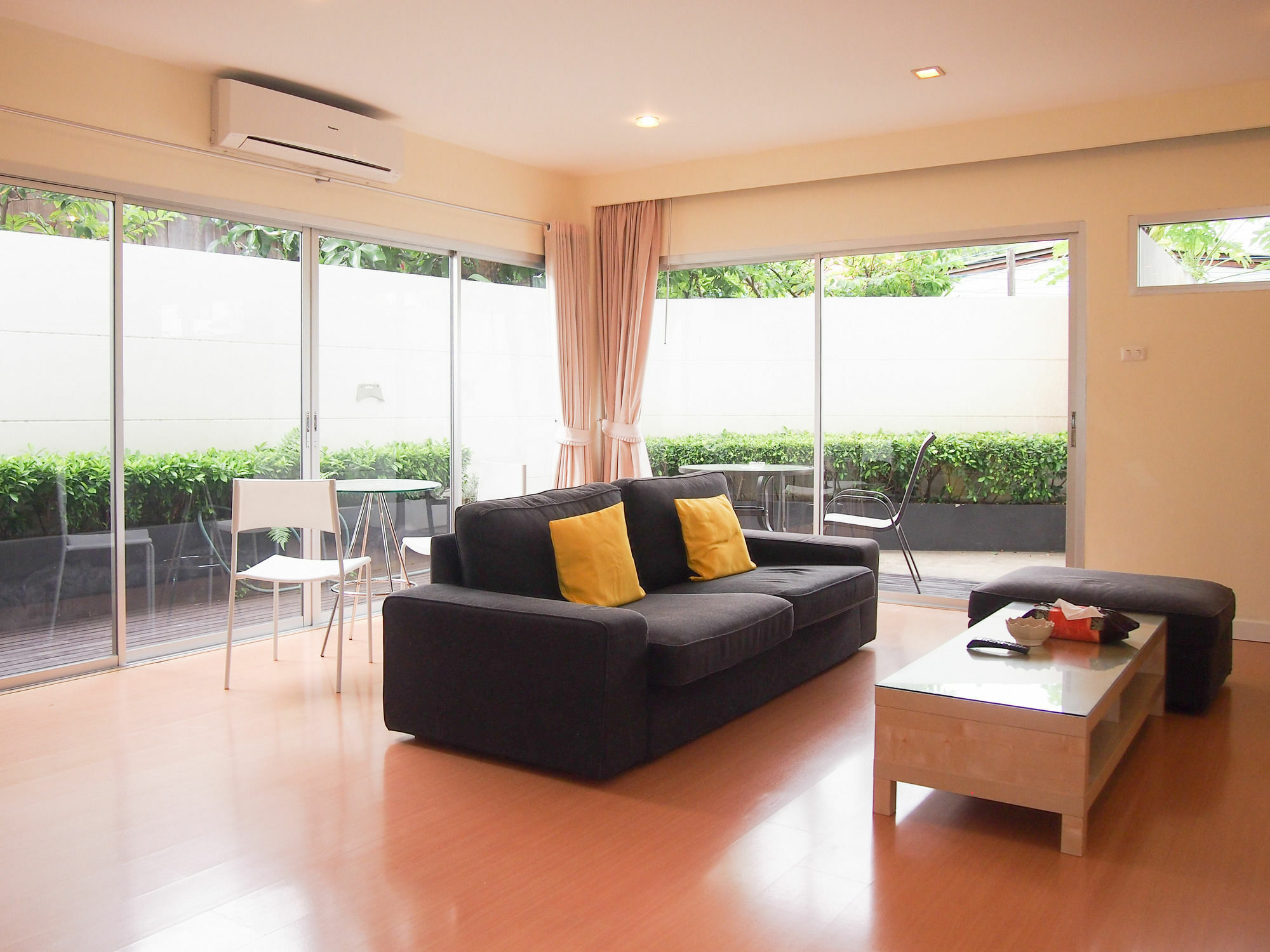 Studio 365 Serviced Apartments Chiang Mai Extérieur photo