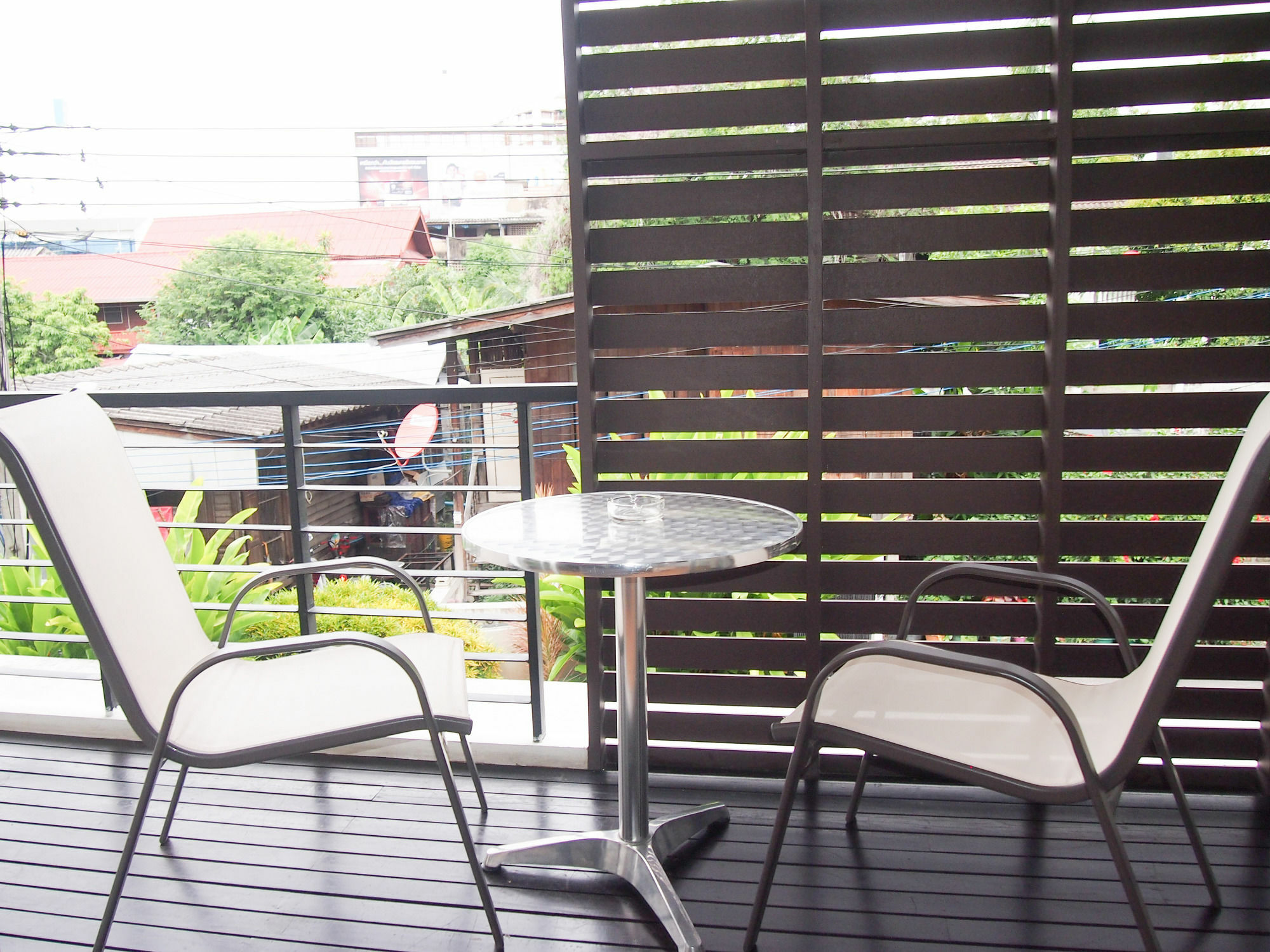 Studio 365 Serviced Apartments Chiang Mai Extérieur photo